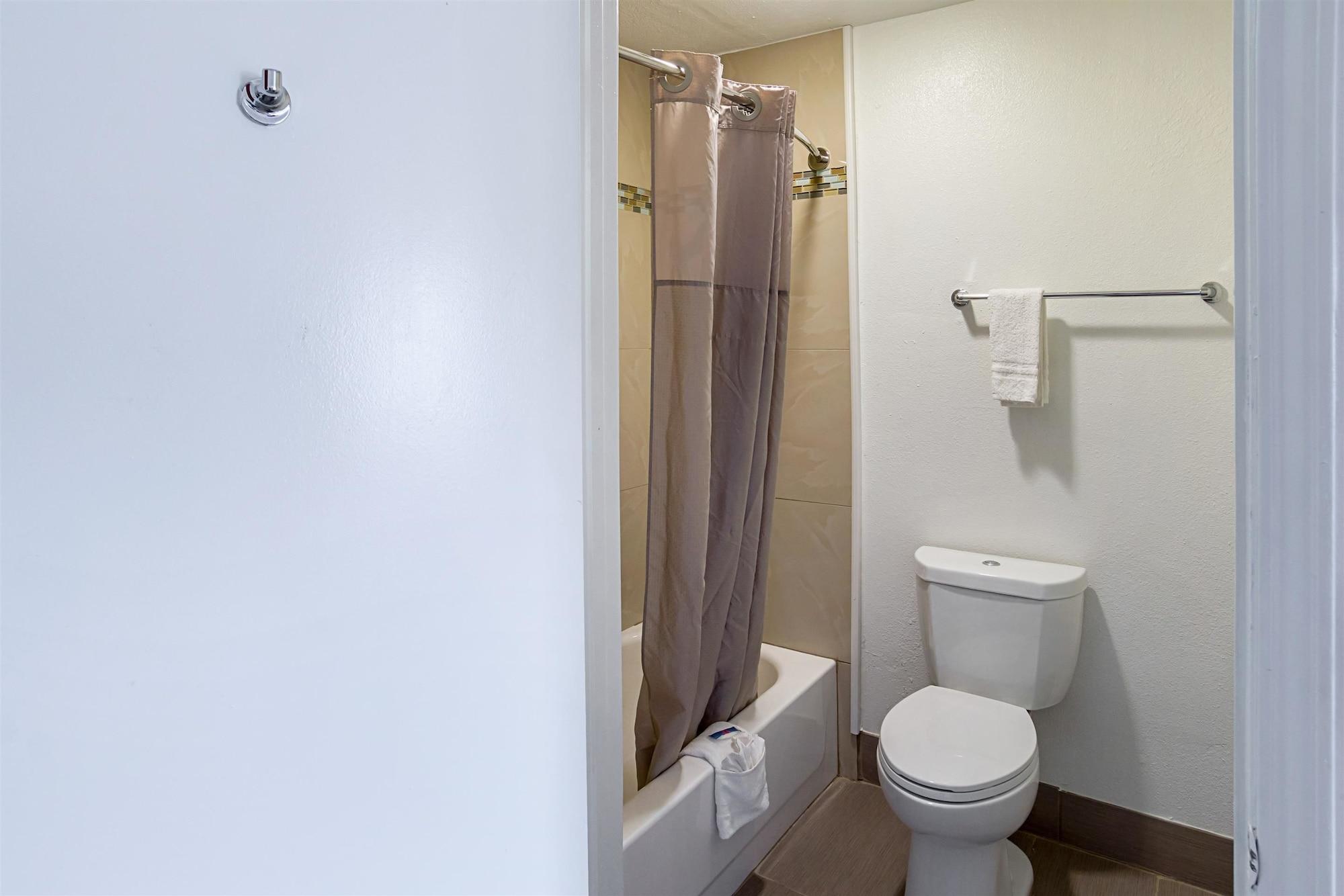 Motel 6-Grand Prairie, Tx - Near Six Flags Drive Εξωτερικό φωτογραφία