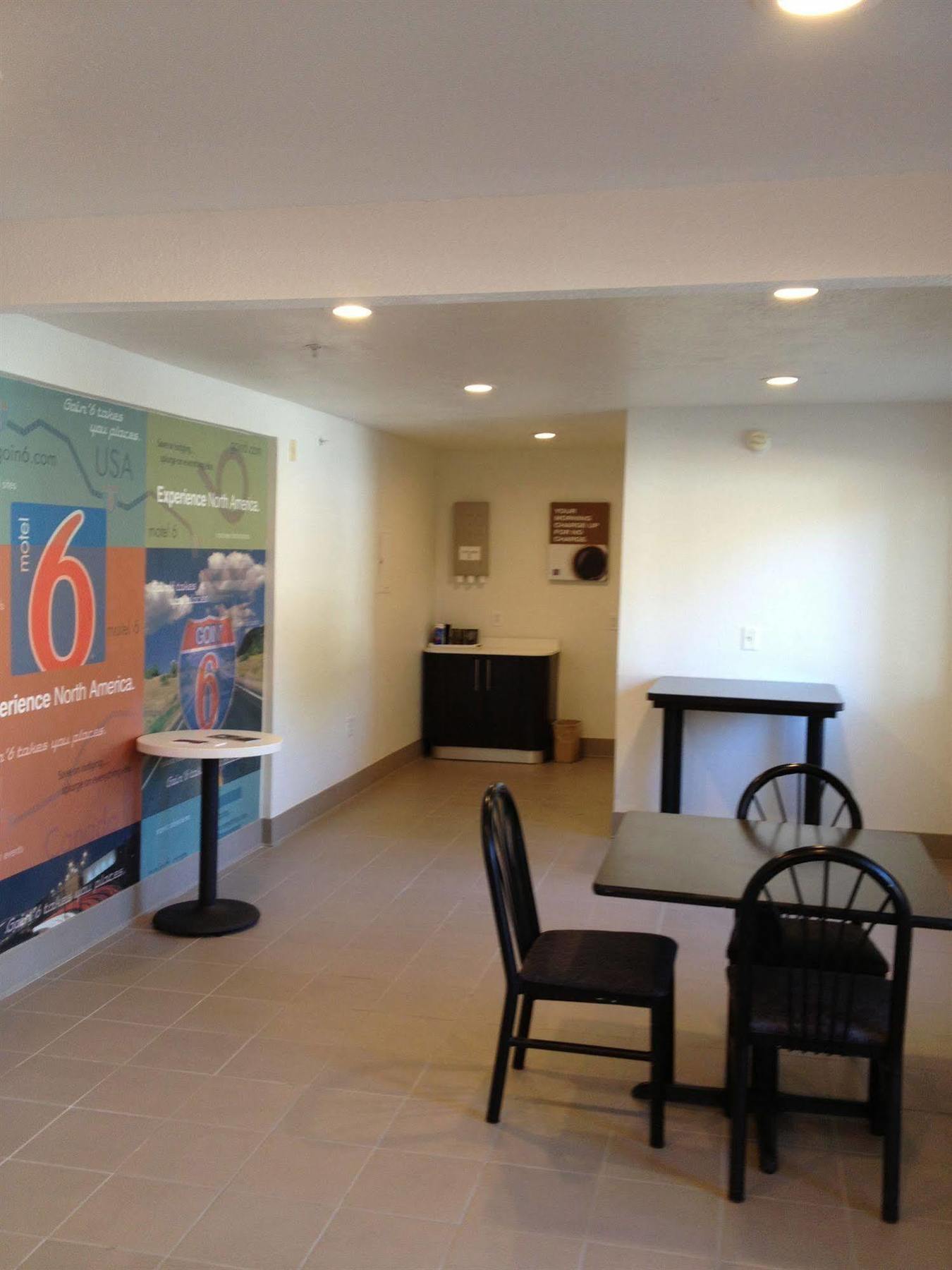 Motel 6-Grand Prairie, Tx - Near Six Flags Drive Εξωτερικό φωτογραφία