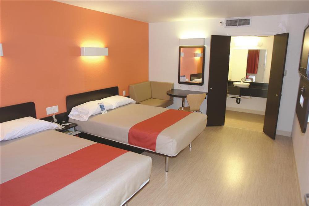 Motel 6-Grand Prairie, Tx - Near Six Flags Drive Δωμάτιο φωτογραφία